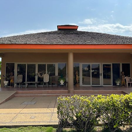 Elmina Bay Resort מראה חיצוני תמונה